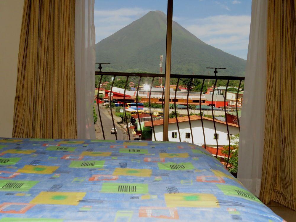 Hotel La Fortuna Exterior photo