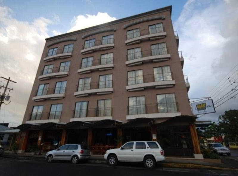 Hotel La Fortuna Exterior photo
