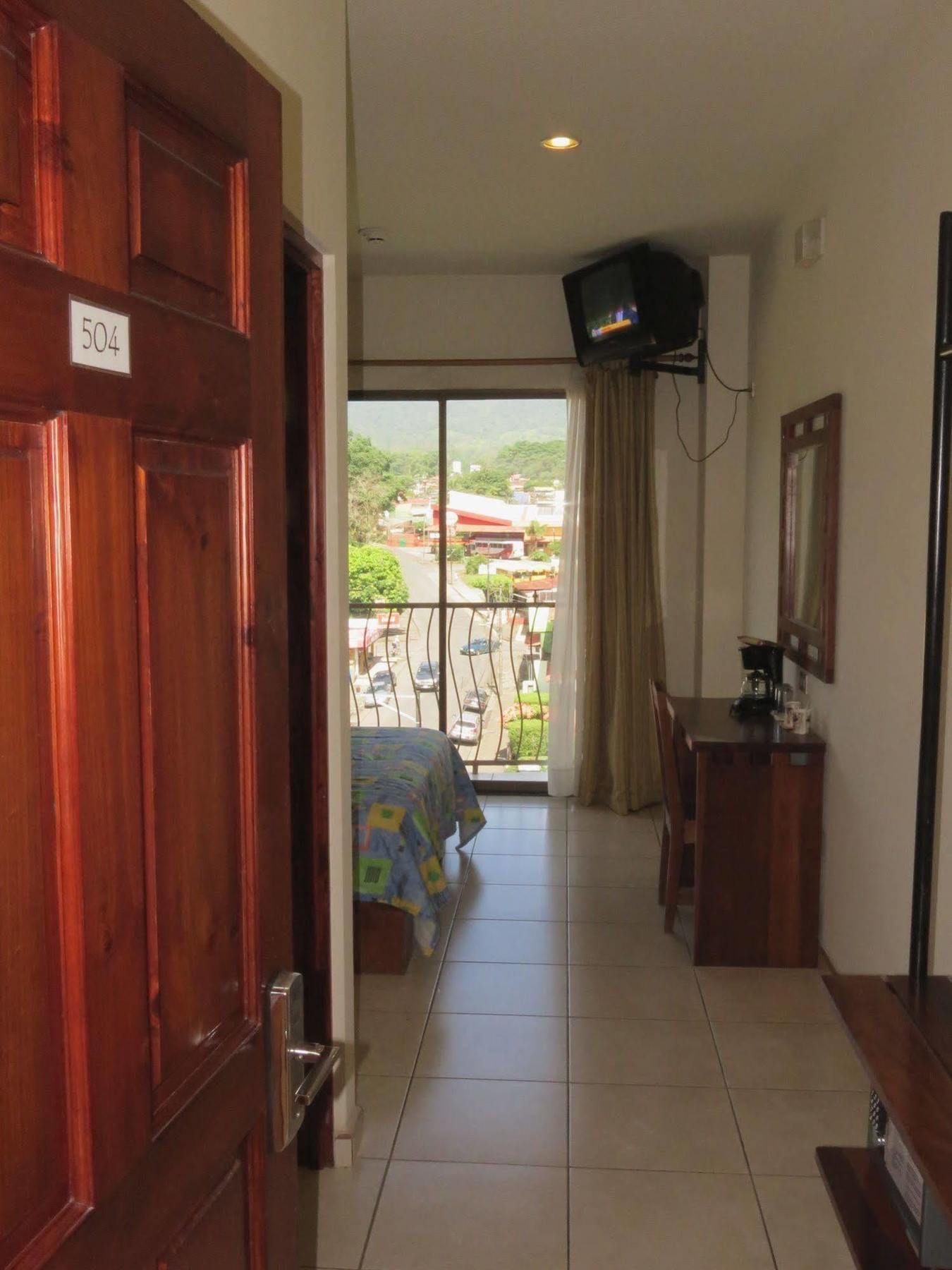 Hotel La Fortuna Exterior photo
